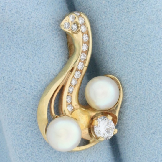 Diamond And Akoya Pearl Pendant In 14k Yellow Gold