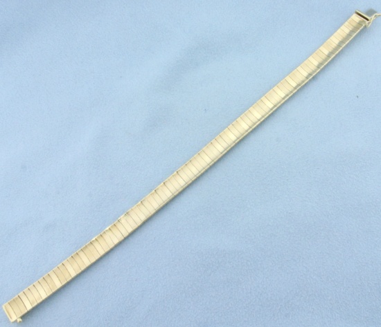 Omega Link Bracelet In 14k Yellow Gold