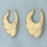 Scalloped Puffy Hoop Earrings In 14k Yellow Gold