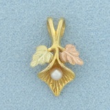 Leaves Nature Pearl Pendant In 10k Yellow, Green, And Rose Gold