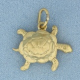 Turtle 3d Charm In 18k Yellow Gold