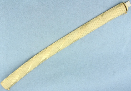 Italian Diamond Etched Omega Link Bracelet In 14k Yellow Gold