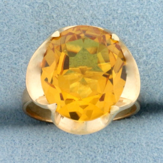 8ct Yellow Sapphire Solitaire Ring In 18k Yellow Gold