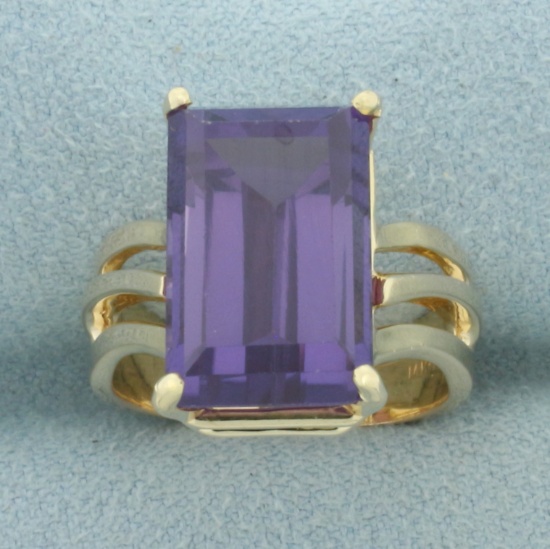 Purple Sapphire Solitaire Statement Ring In 14k Yellow Gold