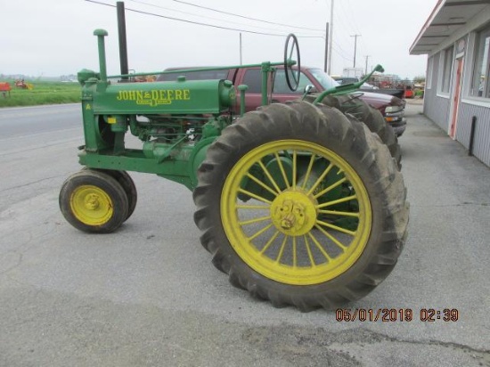 John Deere A, unstyled tractor,