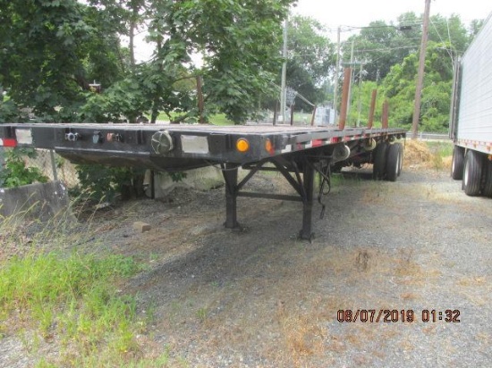 Transcraft flat bed stretch trailer from 40 to 77', spring ride, Budds and on 11X 275
