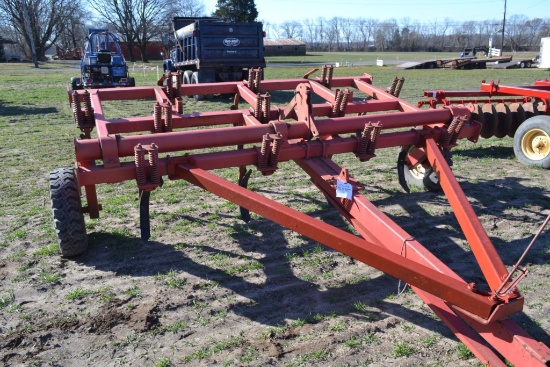 MF 14 Shank Chisel Plow