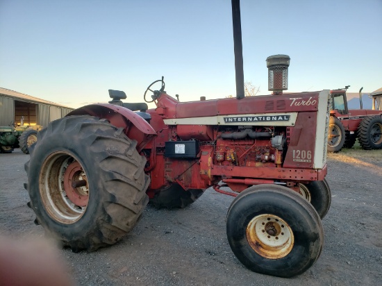 IH 1206 Wheatland