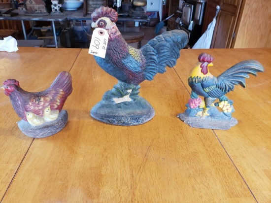 Lot of 3 cast iron roosters