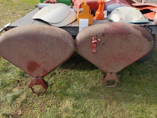 706/806 clam shell fenders