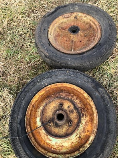 pair of John Deere M / LA rims