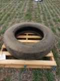 Single Goodyear 9R22.5 tire