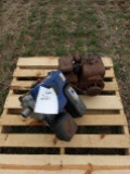 Lot of 2 small engines