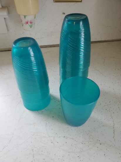 8 Lenoxware cups