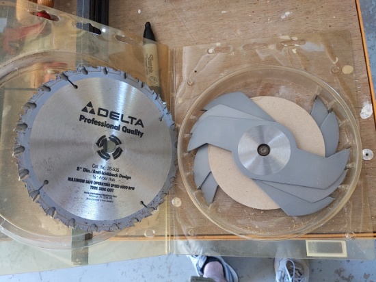 Delta 8" Dado stack