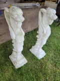 2 gargoyal yard statues x2