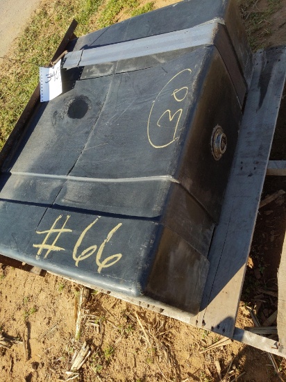 Hydraulic tank