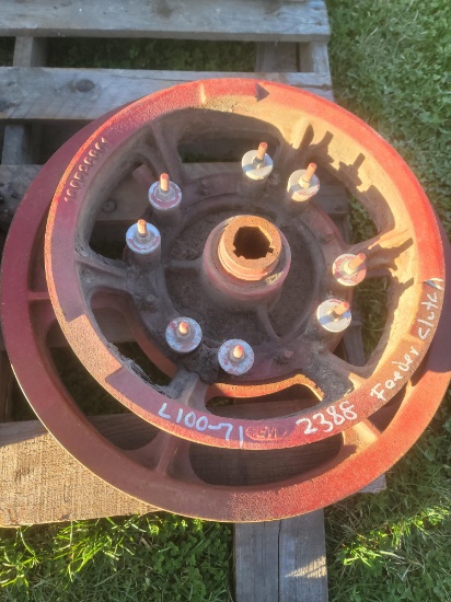 2588 w/hydraulic Rev. Feeder clutch