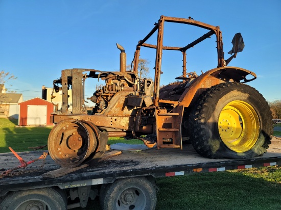 John Deere 6110 R for parts or Salvage