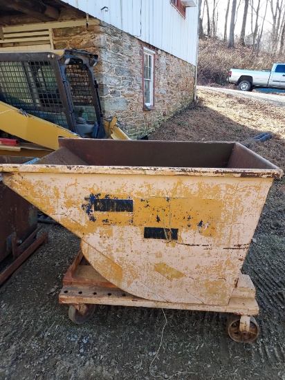 Steel dump scrap hopper on wheels