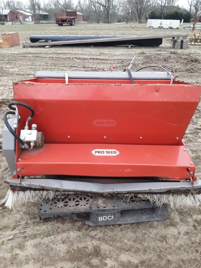 3 pt Pro seed - Turf seeder never used but dented