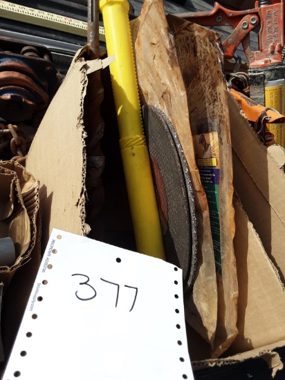 Box lot with cutting discs