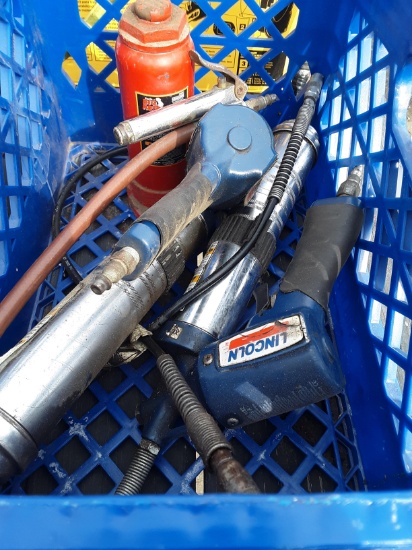 Box with two Lincoln grease guns and Jack