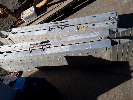 Set of aluminum ramps