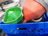 Box with hand spreaders and trowels