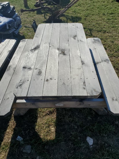 Amish handmade picnic table