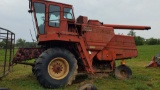 Massey Ferguson 750 combine