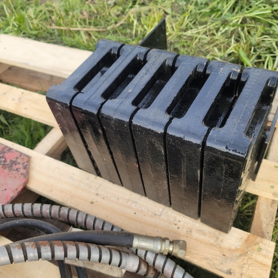 Set of 6 weights and front mount bracket