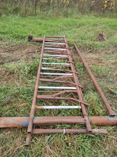 Gate Feeder approx 12'
