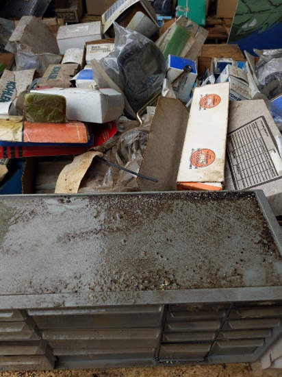 Pallet of Kohler, Briggs & Stratton parts