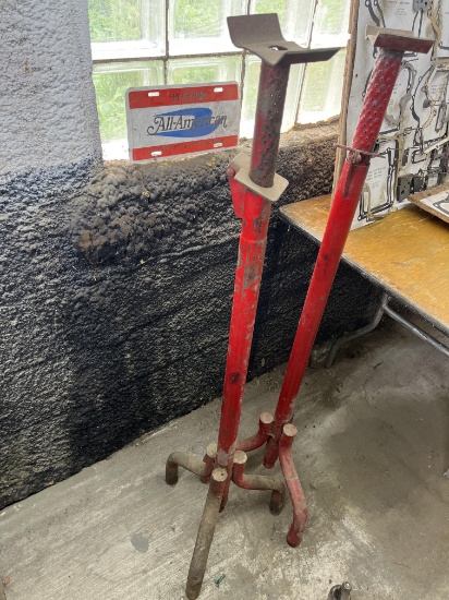 Lift jacks by the piece Two times the money