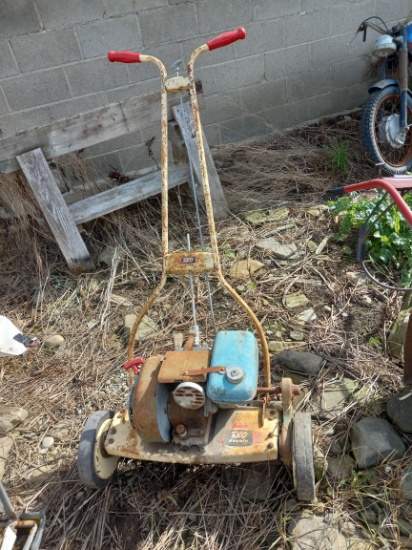 REO Royal lawn mower