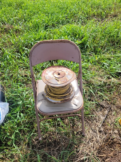 roll wire and folding chair
