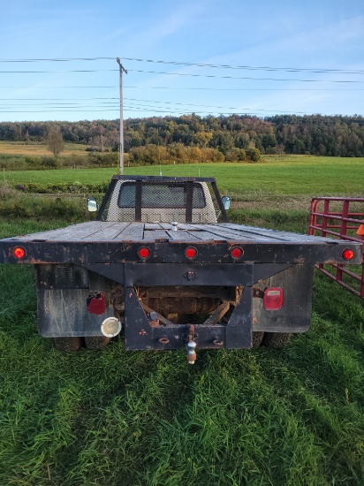 1988 F450  flat bed pickup truck