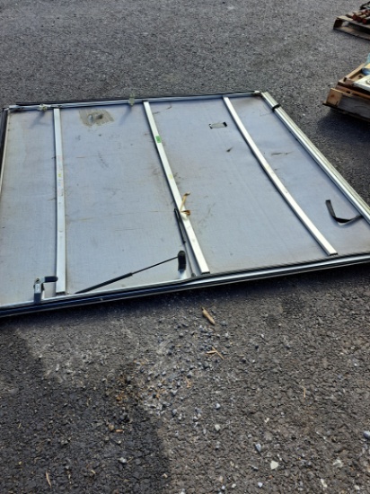Pickup bed cover