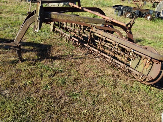 Hay rake EZE Flow