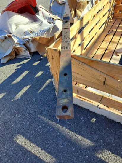 IH 1086 drawbar