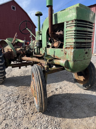 John Deere L tractor