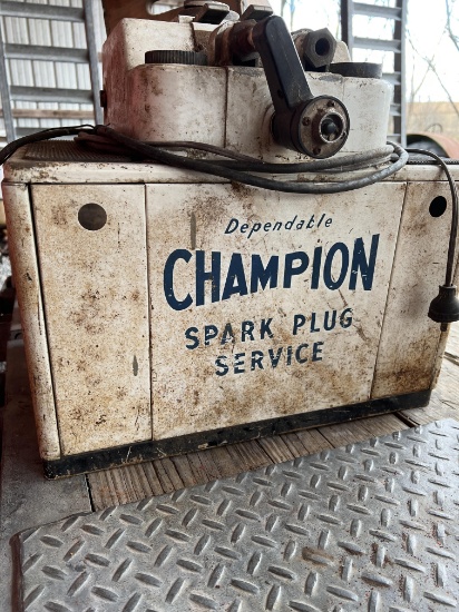 Spark plug tester