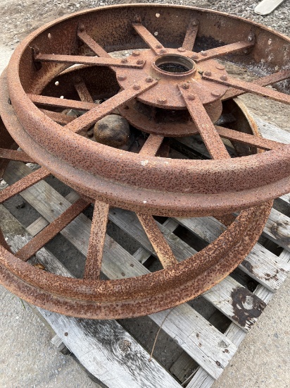 IHC steel front wheels