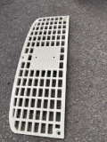 Upper grille assembly