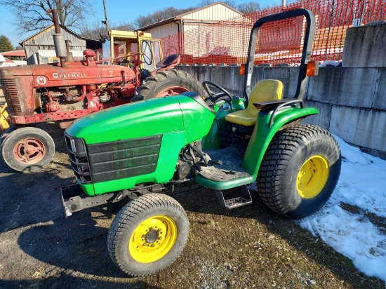 John deere 4200 4x4 compact tractor