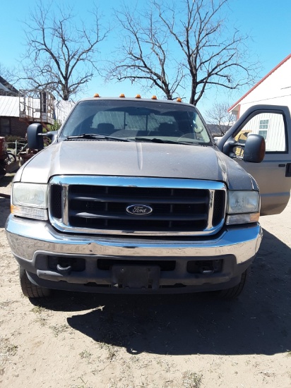 2004 F350 Diesel w/ TITLE