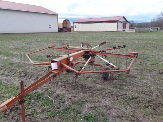 Kuhn rake
