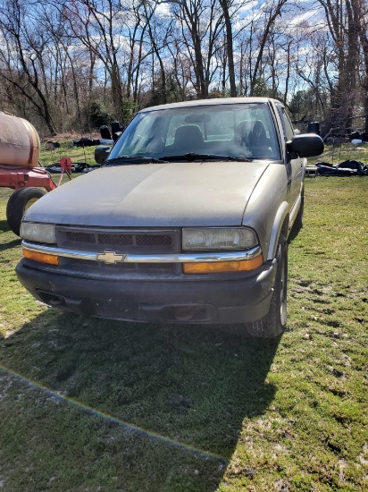 1999 Chevy S10 w/TITLE