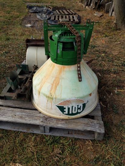 Cole side dresser 250lb hopper